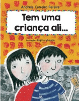 Tem uma criança ali... 